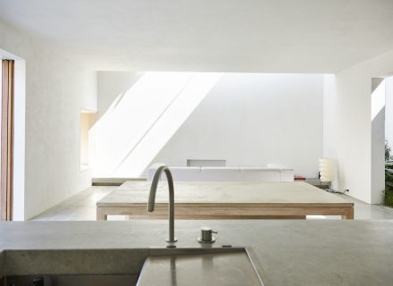 Tonal Abode, Waverley 28