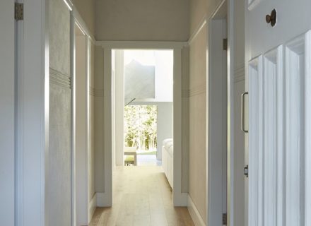 Tonal Abode, Waverley 6