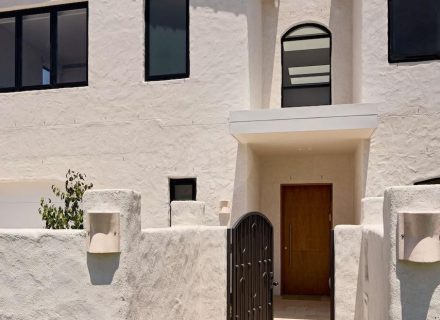 Trento Villa, Dover Heights-3