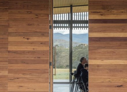 True North, Hoddles Creek-04