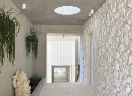 VANILLIN5 ENTRANCE