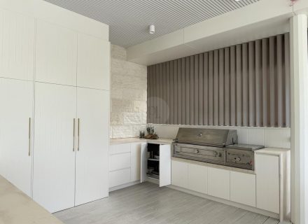 VANILLIN82 BBQ