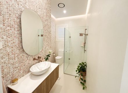 Vasteras, Clovelly-23