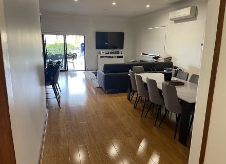 Vaughn, Mortdale 5