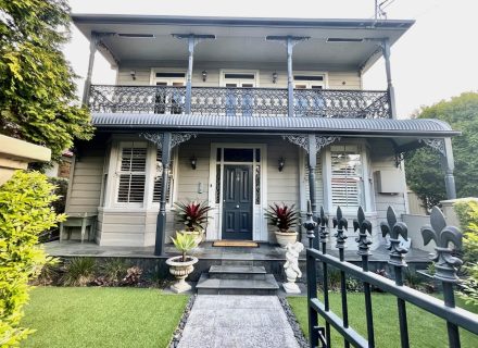 Verona, Mosman 62