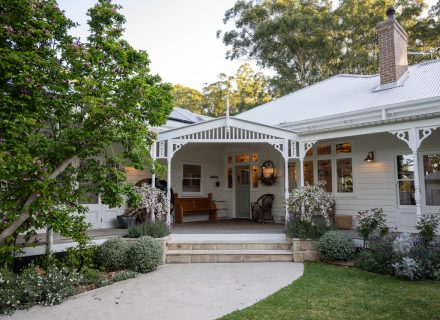 Versailles, North Turramurra 00017