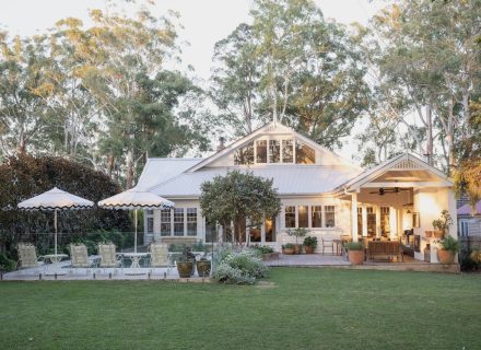 Versailles, North Turramurra 0002