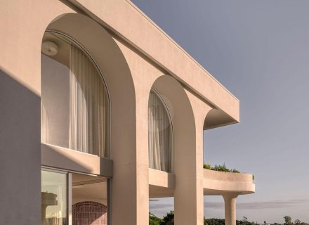 Villa Alcyone, Eleanora13