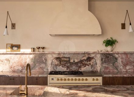 Villa Alcyone, Eleanora22