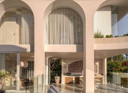 Villa Alcyone, Eleanora29