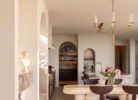 Villa Alcyone, Eleanora5