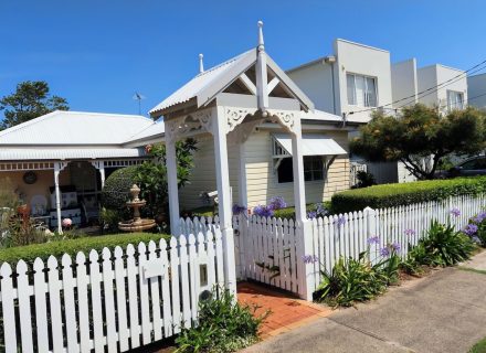 Vintage, Chifley 44