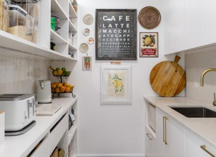 Whispering Gums, Illawong-6