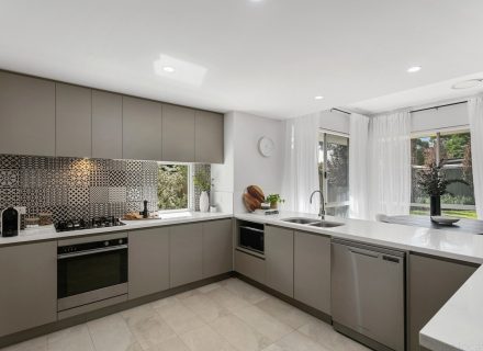 White Pearl, Mt Lawley 15