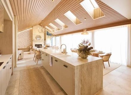 Wide Acre Lodge, Daylesford-14