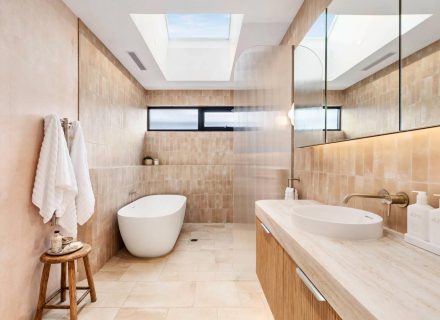 Wide Acre Lodge, Daylesford-24