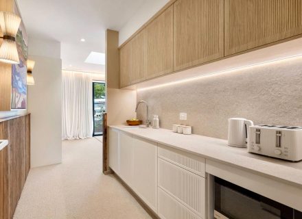 Wide Acre Lodge, Daylesford-26