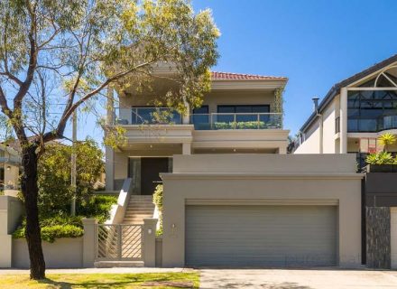 facade driveway garage