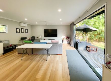 Winged Retreat, Indooroopilly-07