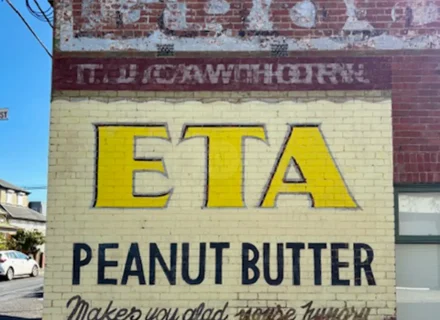 facade garage driveway backyard